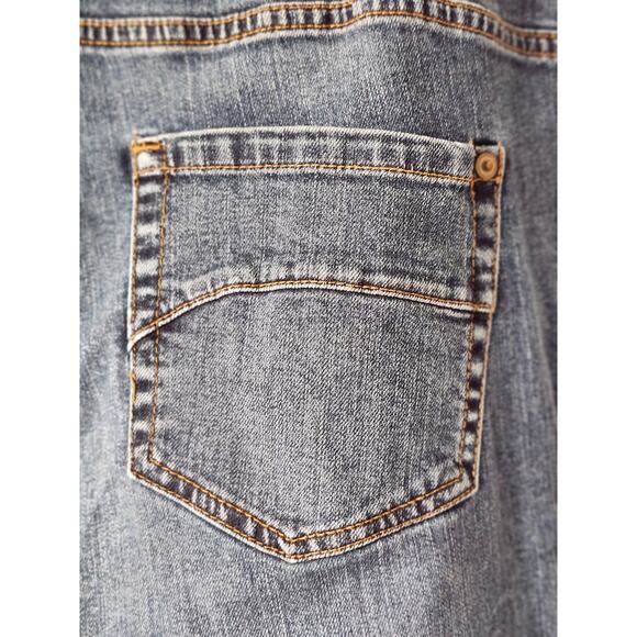 Liz Lange Maternity Pull On Knit Tummy Boot Cut Denim Jeans Size 16 A0101 - Picture 3 of 5